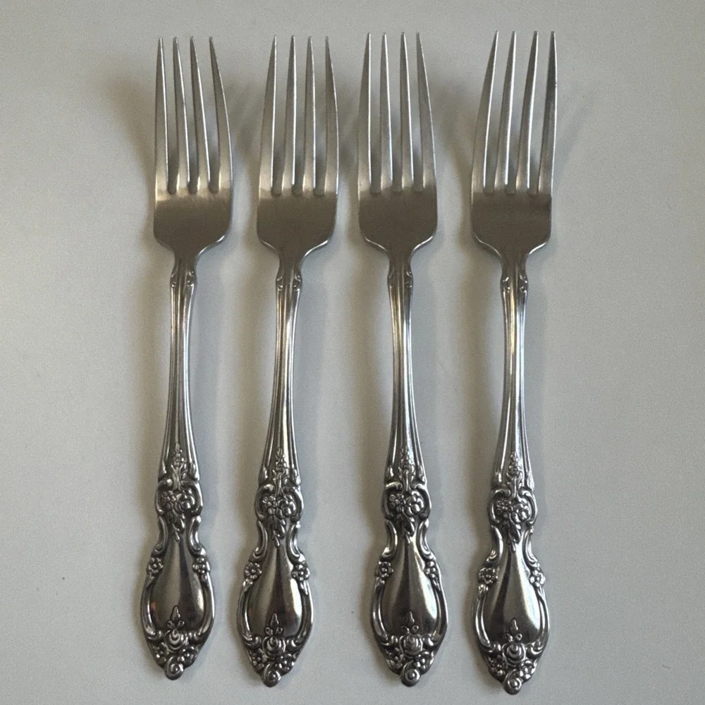 Vintage Louisiana Oneida Community Stainless Dinner Fork 7 1/4
